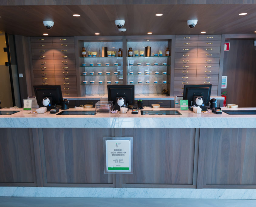 The Apothecary styled counter at the Blue Tomato Coffeeshop in Hoorn